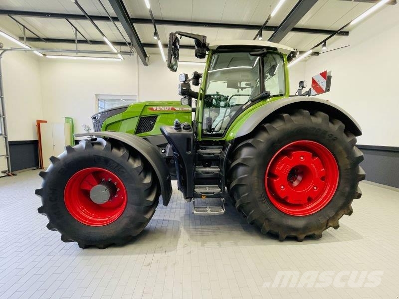 Fendt 728 VARIO GEN7 PROFI PLUS S2 Traktory