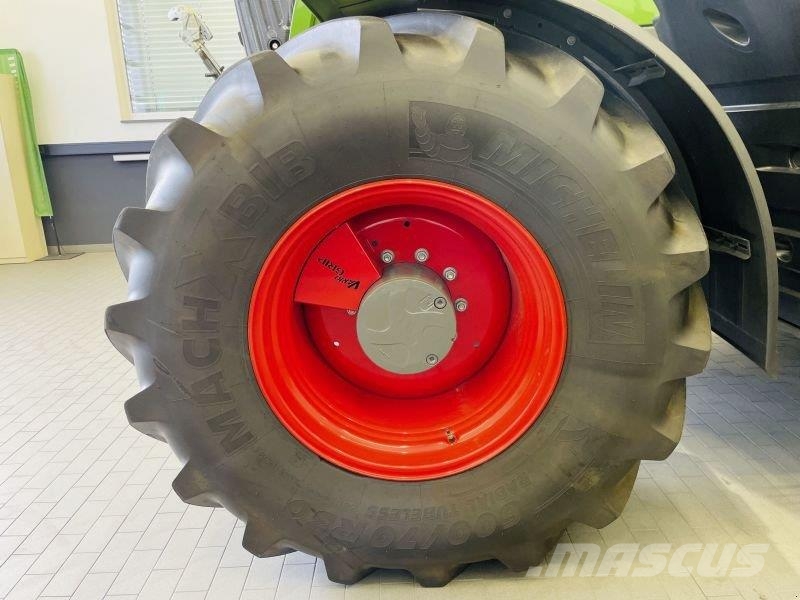 Fendt 728 VARIO GEN7 PROFI PLUS S2 Traktory