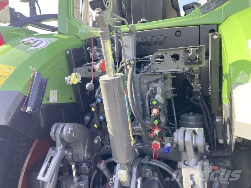 Fendt 728 VARIO GEN7 PROFI PLUS Traktorit