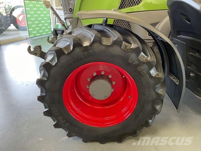 Fendt 728 VARIO GEN7 PROFI PLUS Traktorji