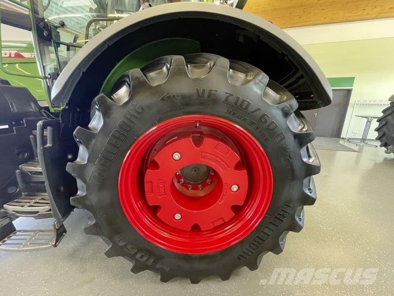 Fendt 728 VARIO GEN7 PROFI PLUS Traktorji