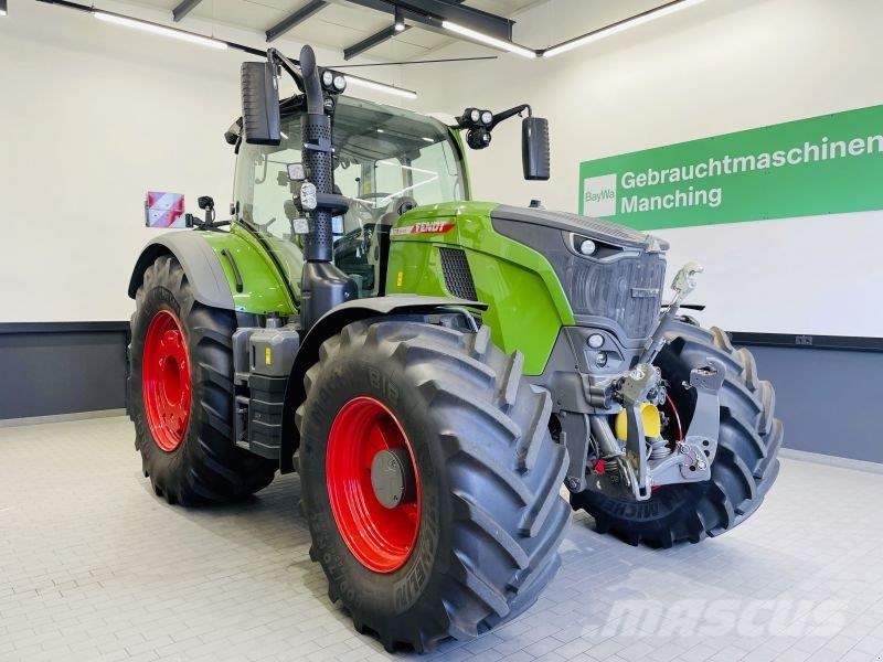 Fendt 728 VARIO GEN7 PROFI PLUS S2 Traktory