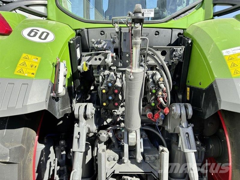 Fendt 728 VARIO GEN7 PROFI+ S2 Traktoren
