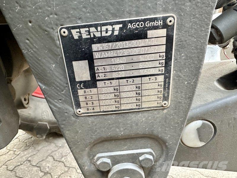 Fendt 826 Vario ProfiPlus Tracteur