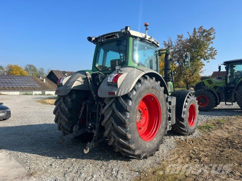 Fendt 828 Vario Tractores