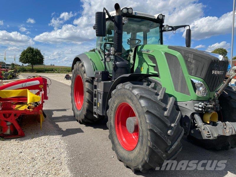 Fendt 828 Vario ProfiPlus Tractoren