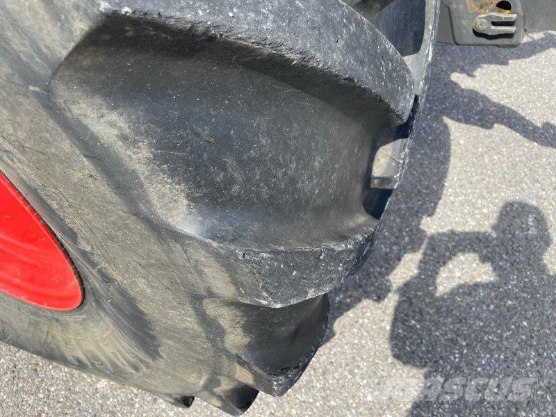 Fendt 828 Vario ProfiPlus Tractoren