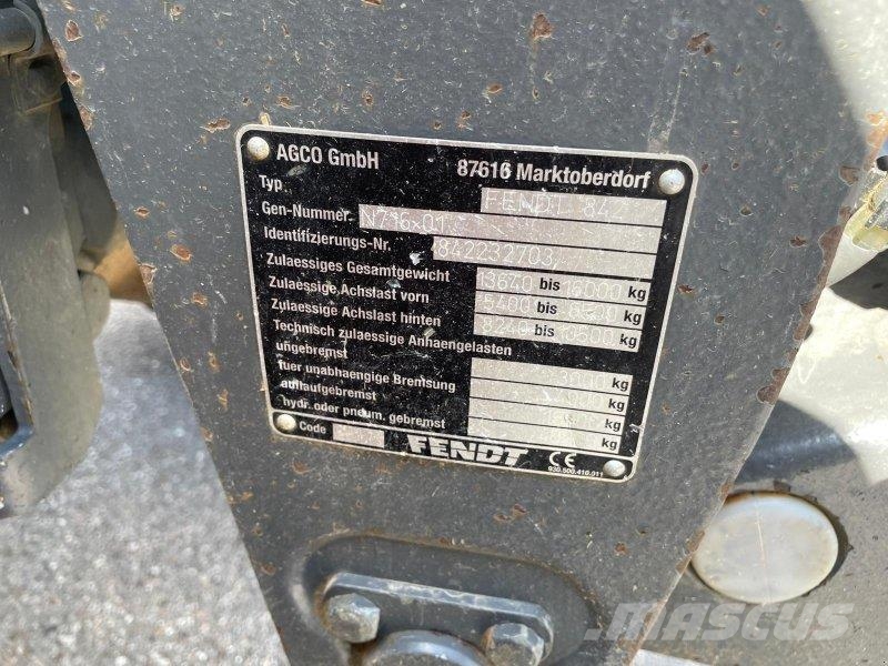 Fendt 828 Vario ProfiPlus Tractoren