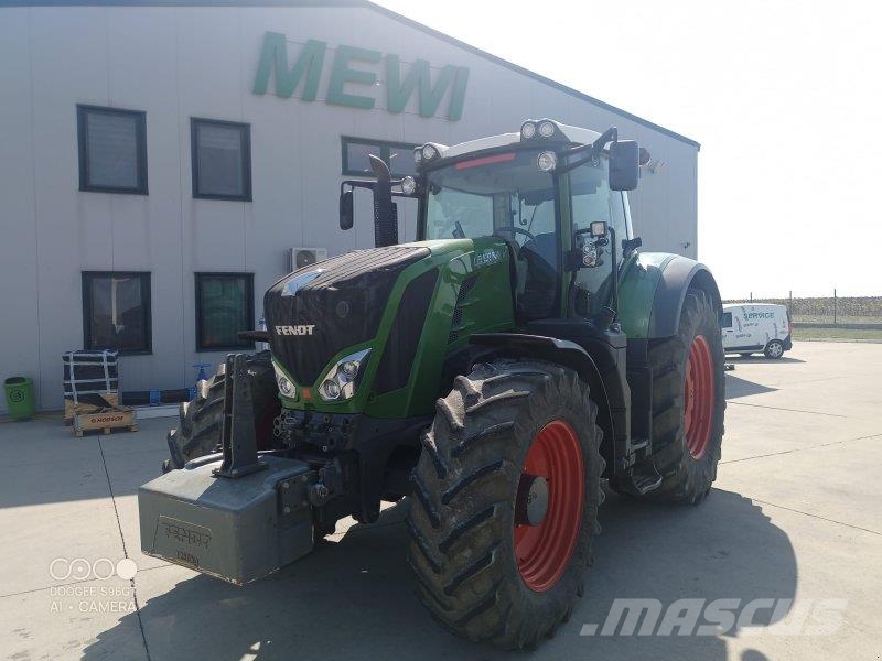 Fendt 828 Vario S4 Power الجرارات