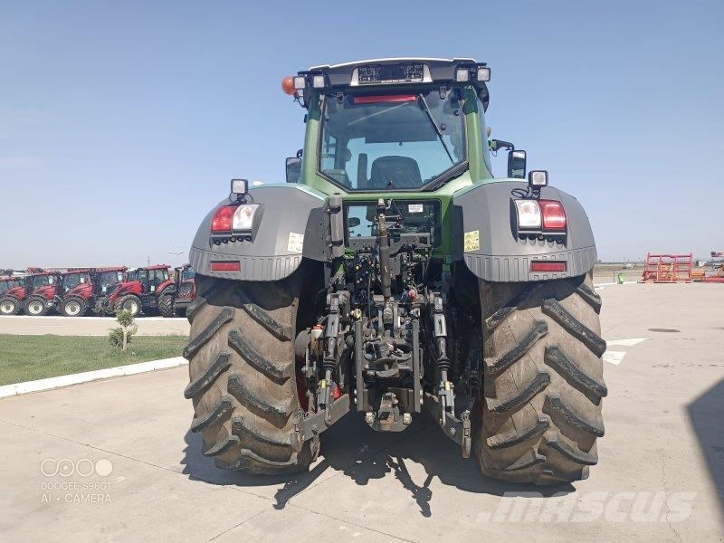 Fendt 828 Vario S4 Power الجرارات