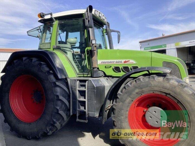 Fendt 926 VARIO Tracteur