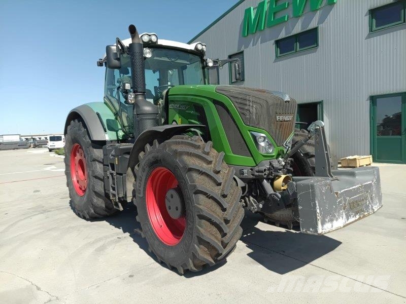 Fendt 927 Vario S4 Profi plus Трактори
