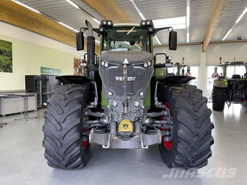 Fendt 933 GEN6 PROFI PLUS GW 03/27 Traktorit