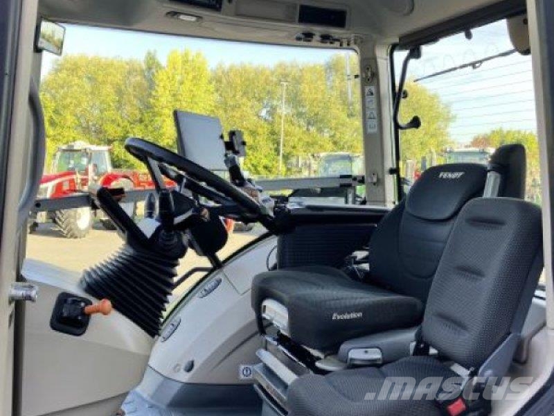 Fendt 942 VARIO GEN7 PROFI PLUS Tractoren