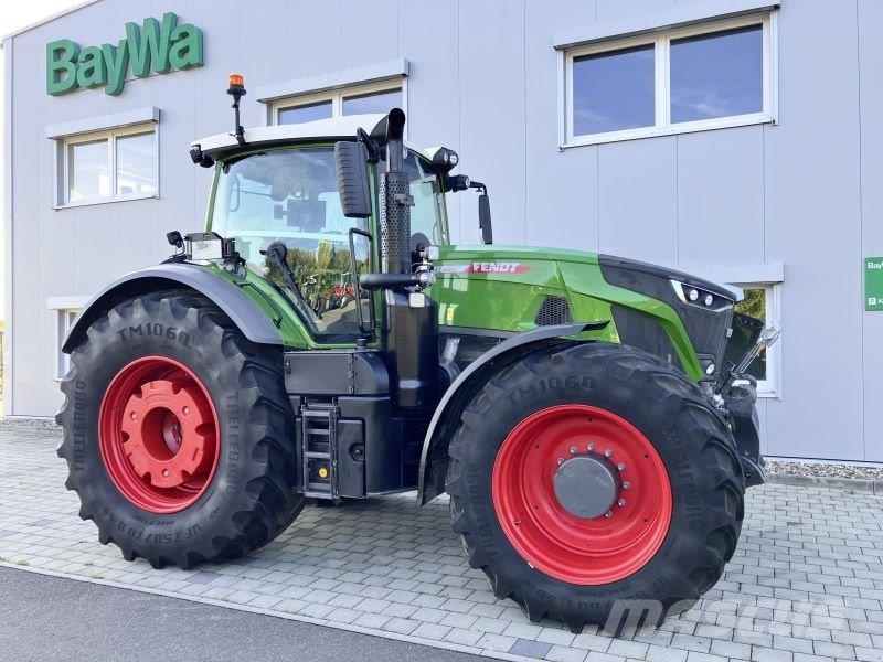 Fendt 942 VARIO GEN7 PROFI PLUS Tractoren