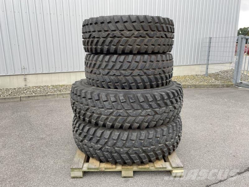 Fendt B.S.R. 480/65 R28 & 480/80 R38 Pneumatiky, kola a ráfky