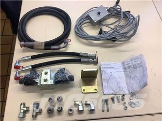 Fendt ELEKTROHYDRAULISCHE EINZELAUSH Sonstige Grünlandgeräte