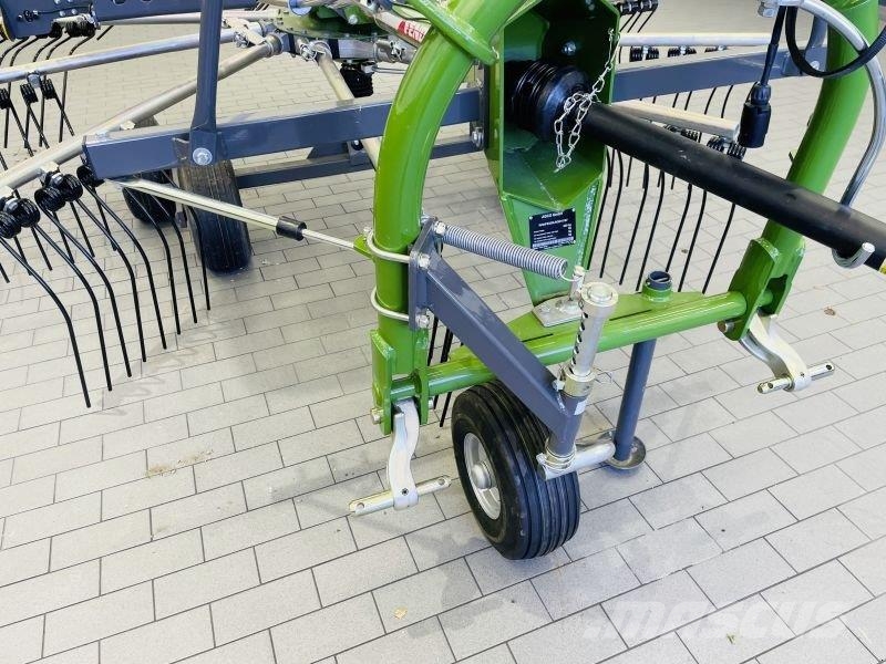 Fendt FORMER 400 DN FENDT SCHWADER 윈드로어