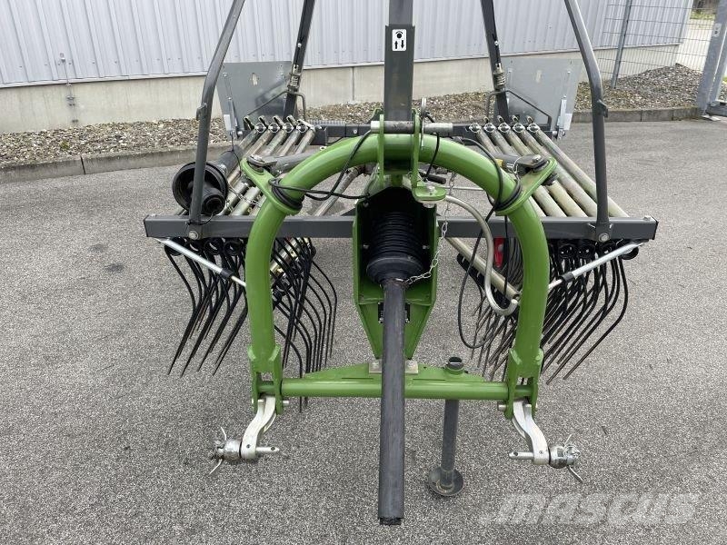 Fendt FORMER 456 DN Windrowers
