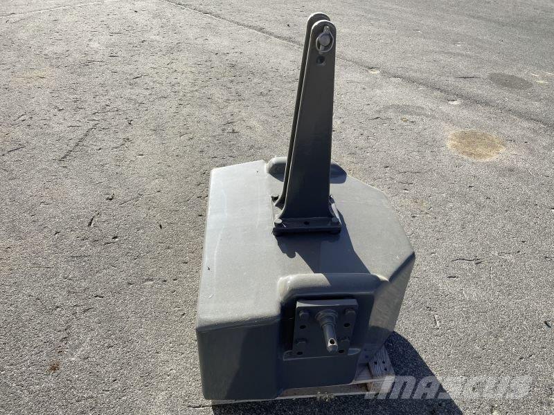 Fendt GEWICHT 1250 KG #A009 Ön ağırlıklar