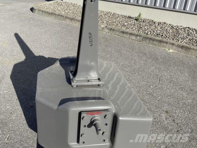 Fendt GEWICHT 1250 KG #A009 Ön ağırlıklar