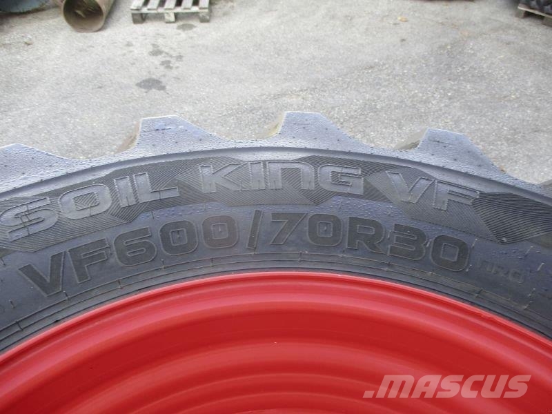 Fendt Nokian VF600/70R30 #374 Ostali priključki in naprave za pripravo tal