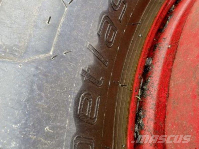 Fendt PETLAS 520/85 R46 Gume, točkovi i felne