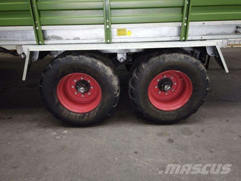 Fendt TIGO 60 MR Samonakladalne prikolice