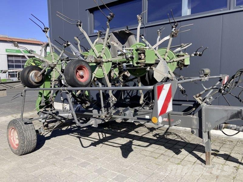 Fendt TWISTER 13010 T Okretači i sakupljači sena