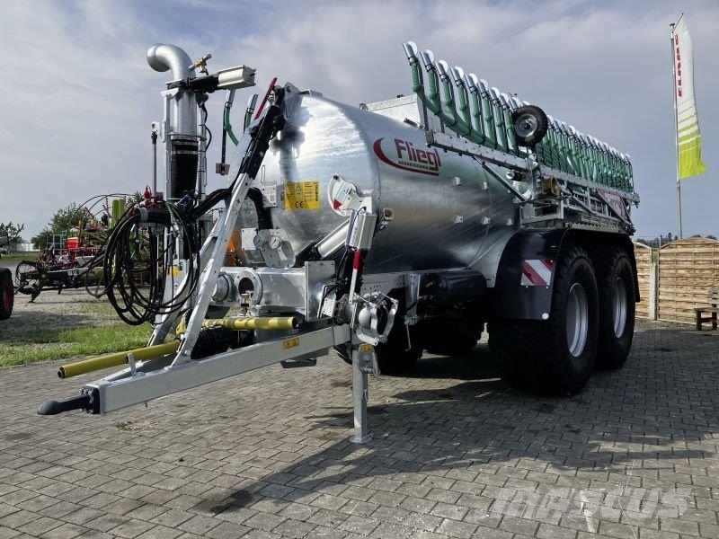 Fliegl 12000 MAXX LINE PLUS Pumper og blandingsmaskiner
