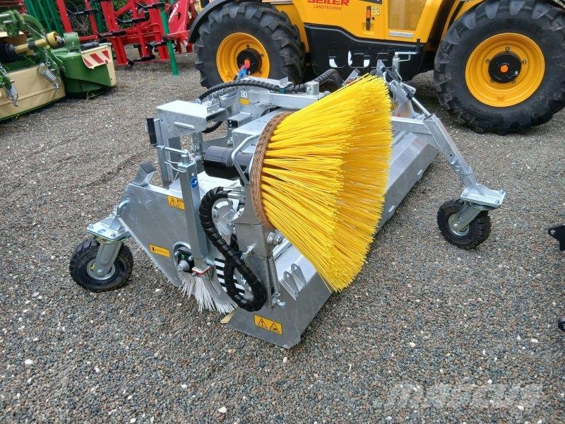 Fliegl Agro-Center Kehrmaschine TYP 600 Cepillos