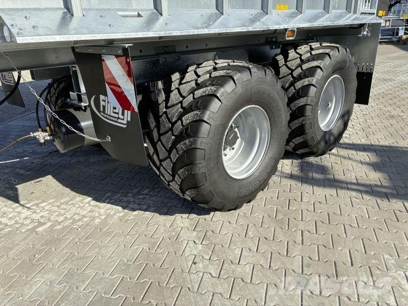 Fliegl ASW 261 COMPACT FOX Getreideanhänger