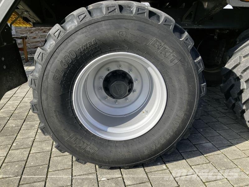 Fliegl CARGOS 8400 Remolques autocargadores