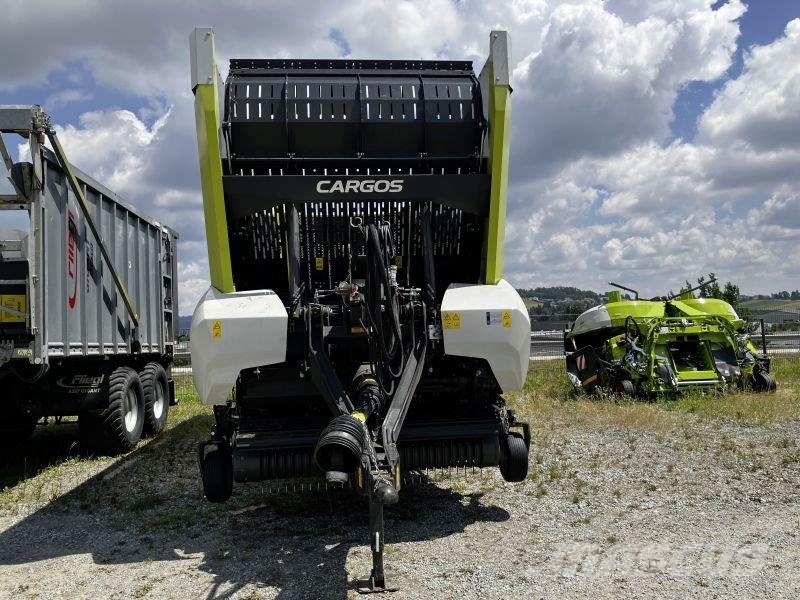 Fliegl CARGOS 8400 Keräävät noukinvaunut ja silppurivaunut