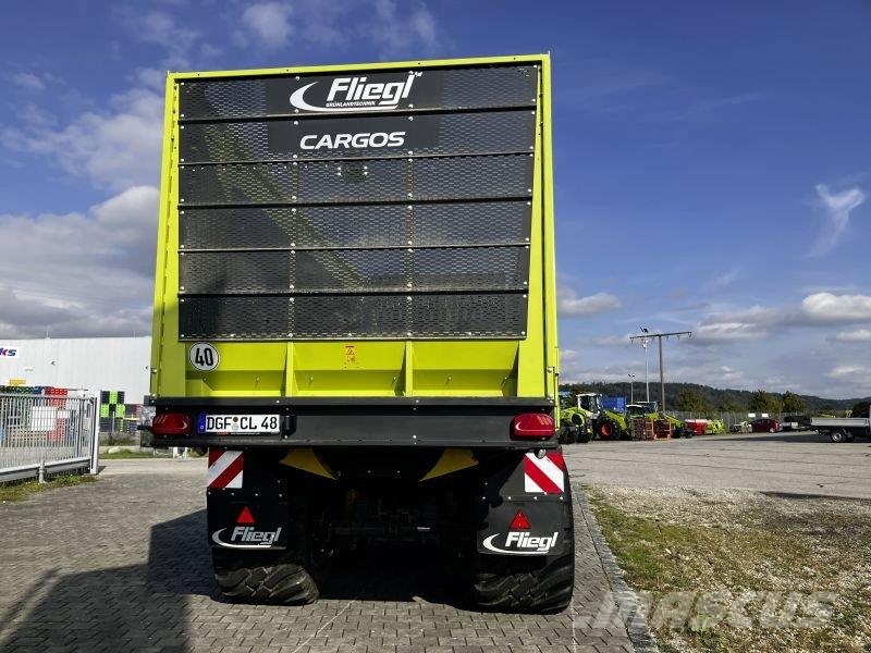 Fliegl CARGOS 8400 Remolques autocargadores