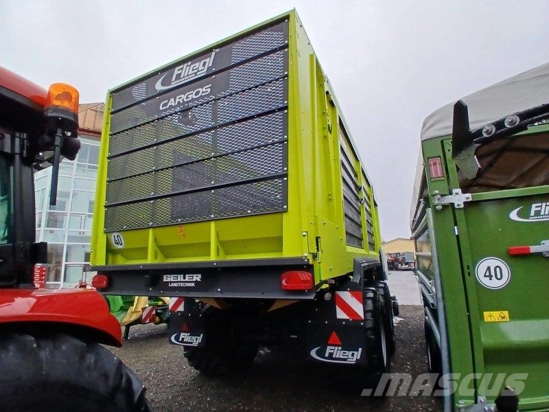 Fliegl CARGOS 8400 Cargocut24 Keräävät noukinvaunut ja silppurivaunut