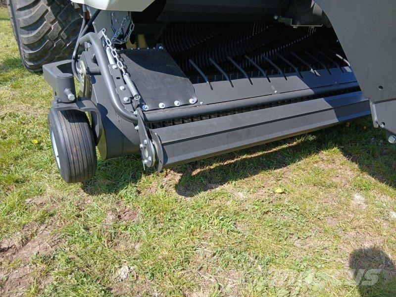 Fliegl CARGOS 8400 Cargocut24 Keräävät noukinvaunut ja silppurivaunut