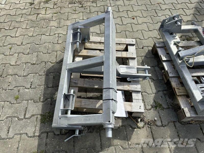 Fliegl DPAFLM000000V 3-PUNKT-ADAPTER Ostala oprema za traktore
