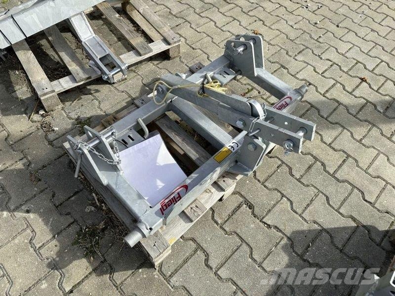 Fliegl DPAFLM000005V 3-PUNKT-ADAPTER Ostala oprema za traktore