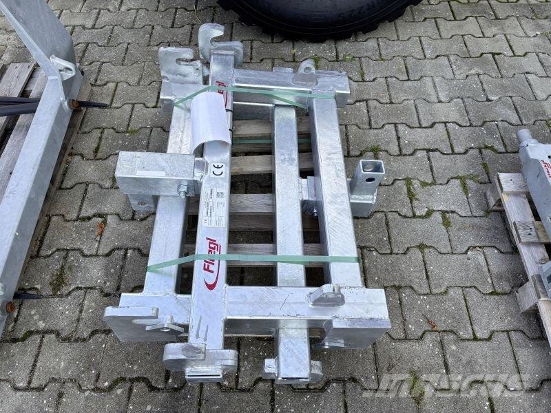 Fliegl FLAFLM000000V FRONTLADERADAPT Etukuormaimen varusteet
