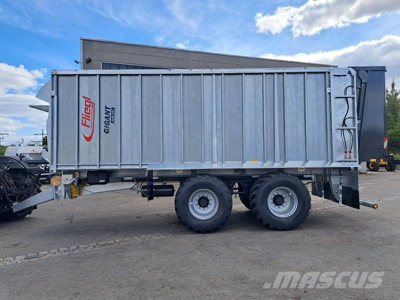 Fliegl GIGANT ASW 281 FOX 45m ³ Getreideanhänger