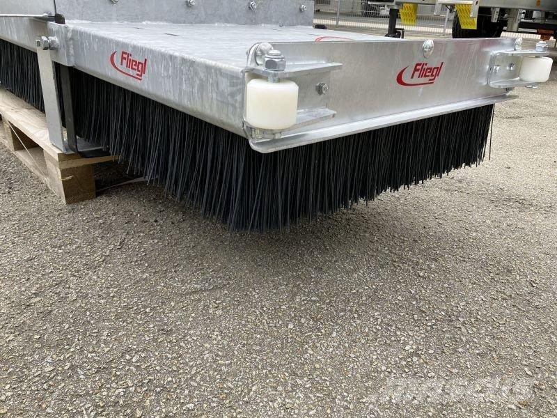 Fliegl KEBFLI250005 LÖWE 2.500MM Šlavimo technika