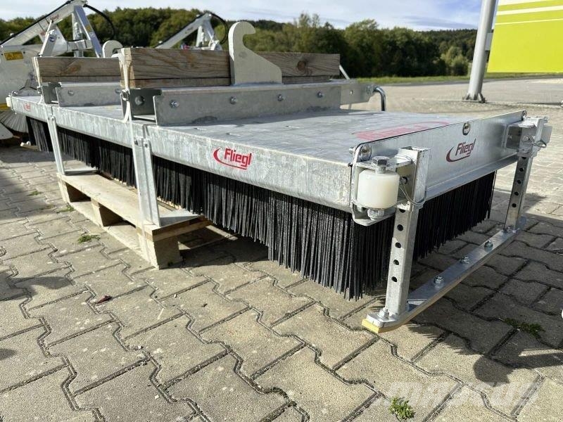 Fliegl KEBFLI250005 LÖWE 2.500MM Barredoras