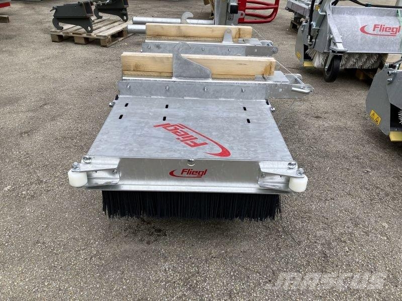 Fliegl KEBFLI250005 LÖWE 2.500MM Šlavimo technika