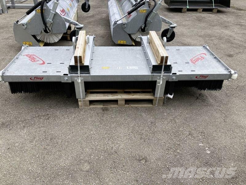 Fliegl KEBFLI250005 LÖWE 2.500MM Šlavimo technika