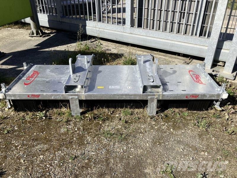 Fliegl KEBFLI250005 LÖWE 2.500MM Priključci za prednji utovarivač