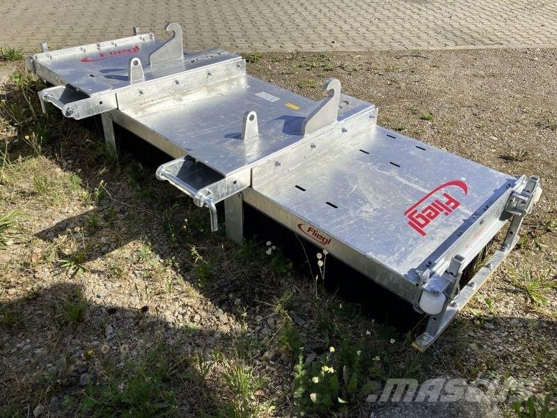Fliegl KEBFLI250005 LÖWE 2.500MM Priključci za prednji utovarivač