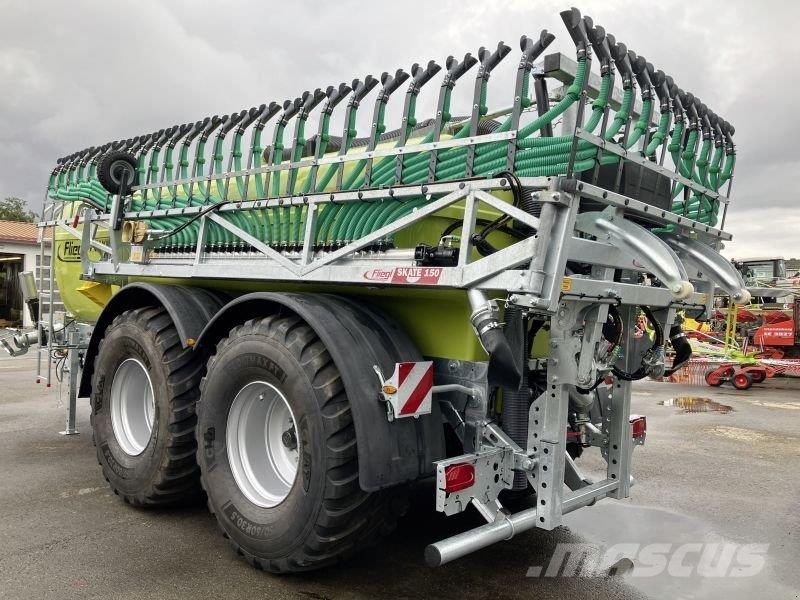 Fliegl PFW 15500 POLY LINE+ SKATE 150 Pumpar och omrörare