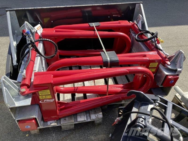 Fliegl QBZFLM000000 QUADERBALLENZANGE Priključci za prednji utovarivač