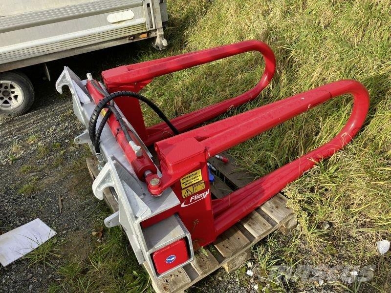 Fliegl QBZFLM000000 QUADERBALLENZANGE Priključci za prednji utovarivač